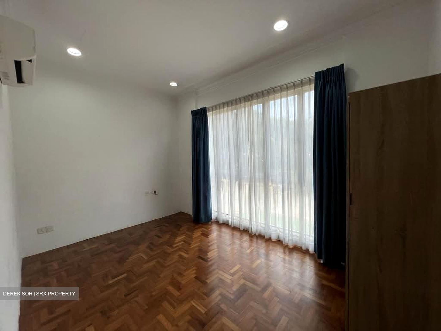 Astoria Park (D14), Condominium #580283311